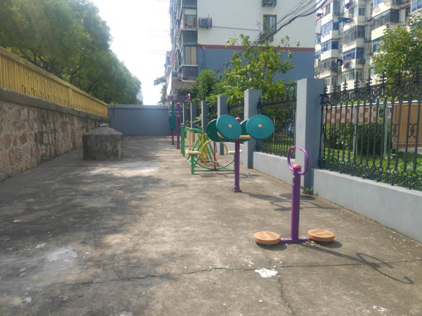 通波32弄健身點