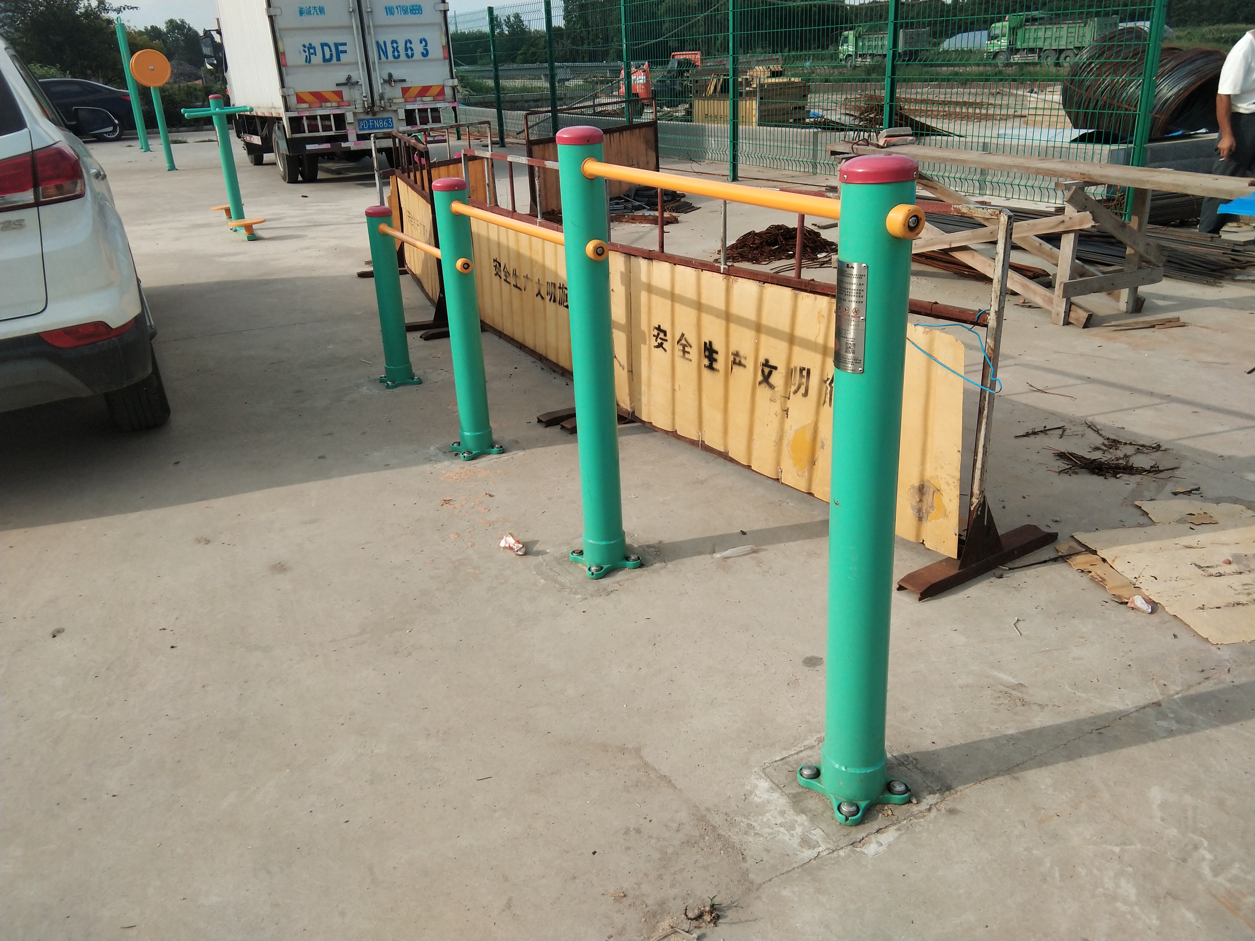 多聯(lián)壓腿架