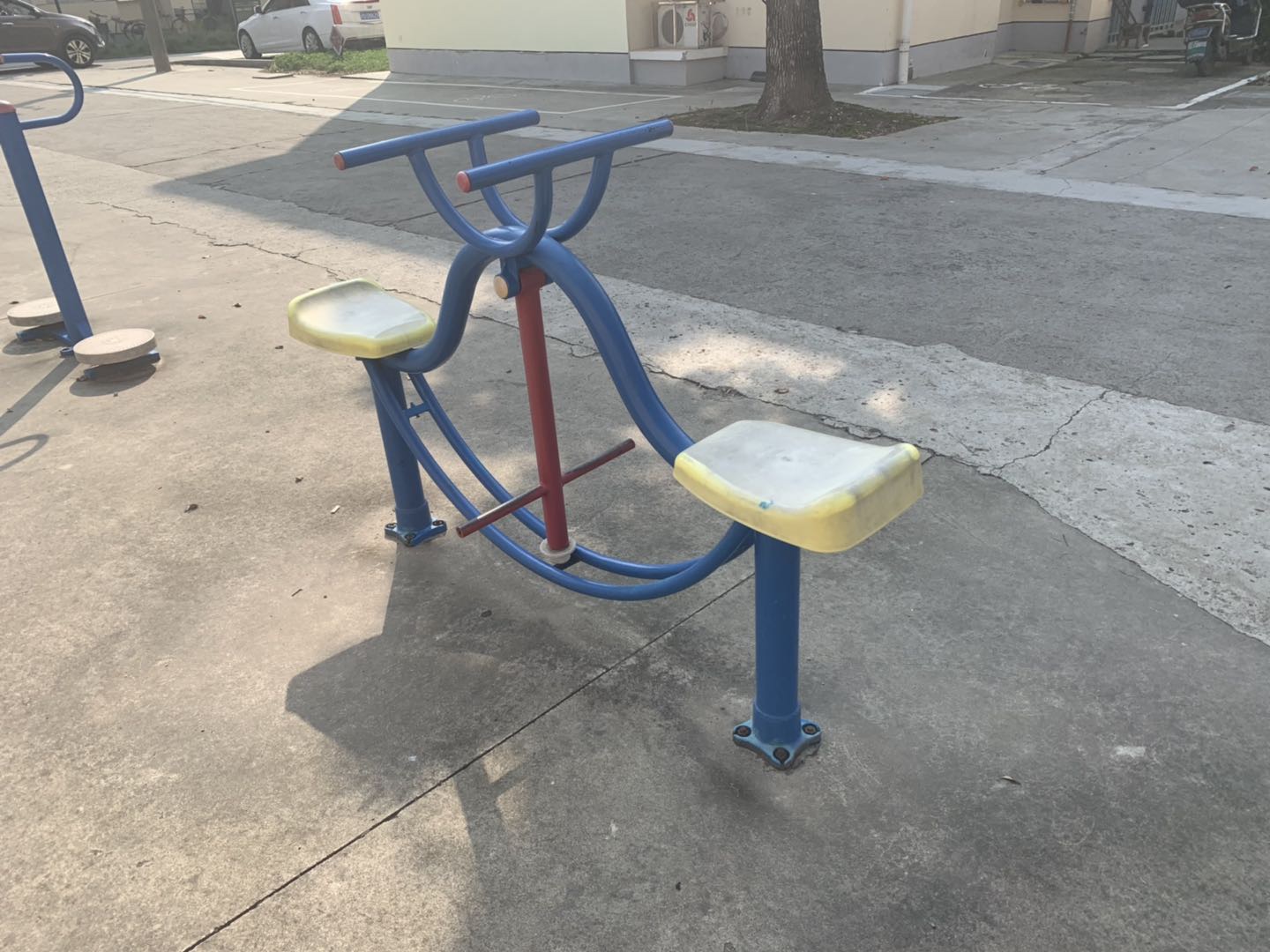 下肢康復(fù)器