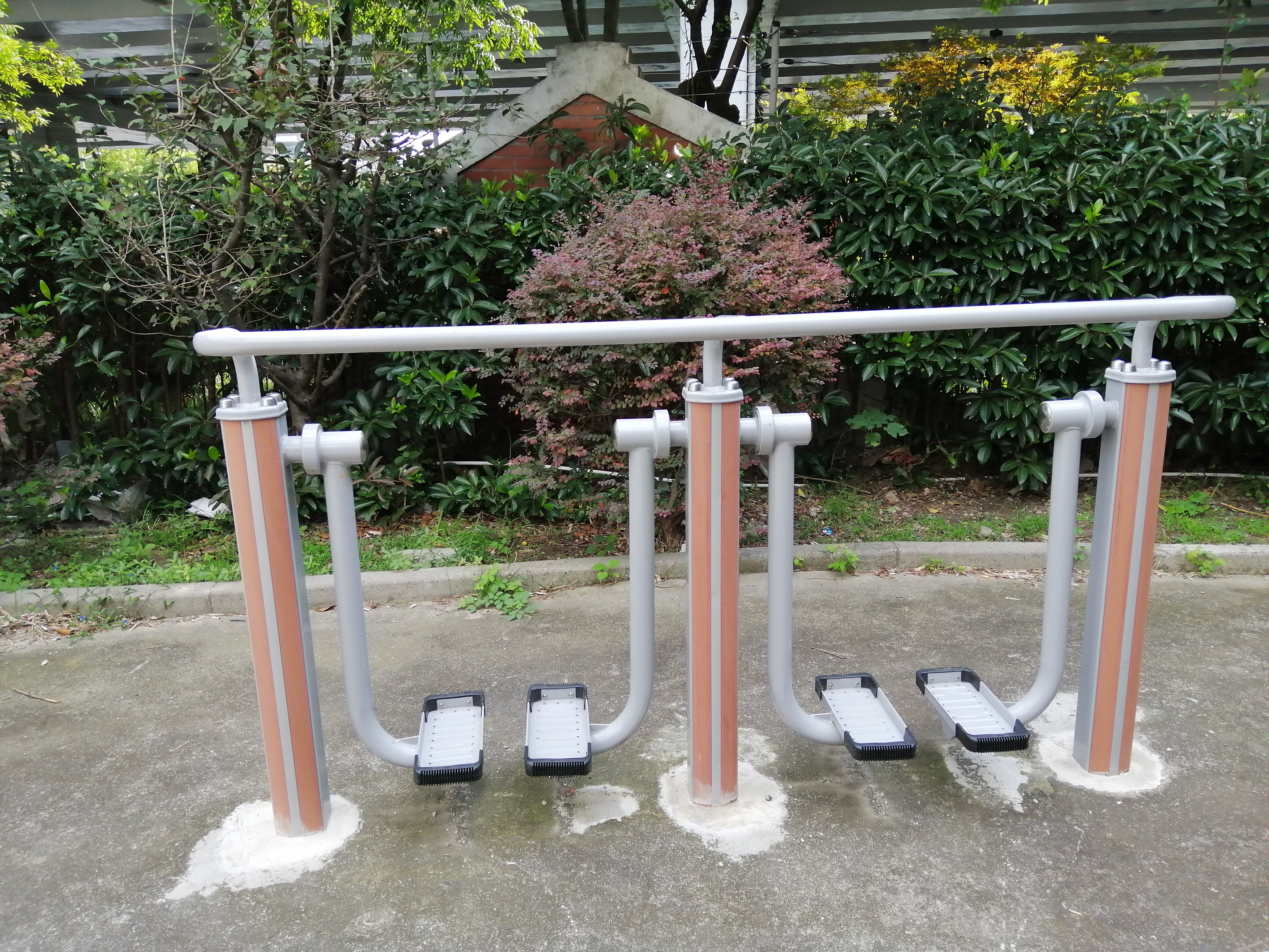 雙位太空漫步機(jī)