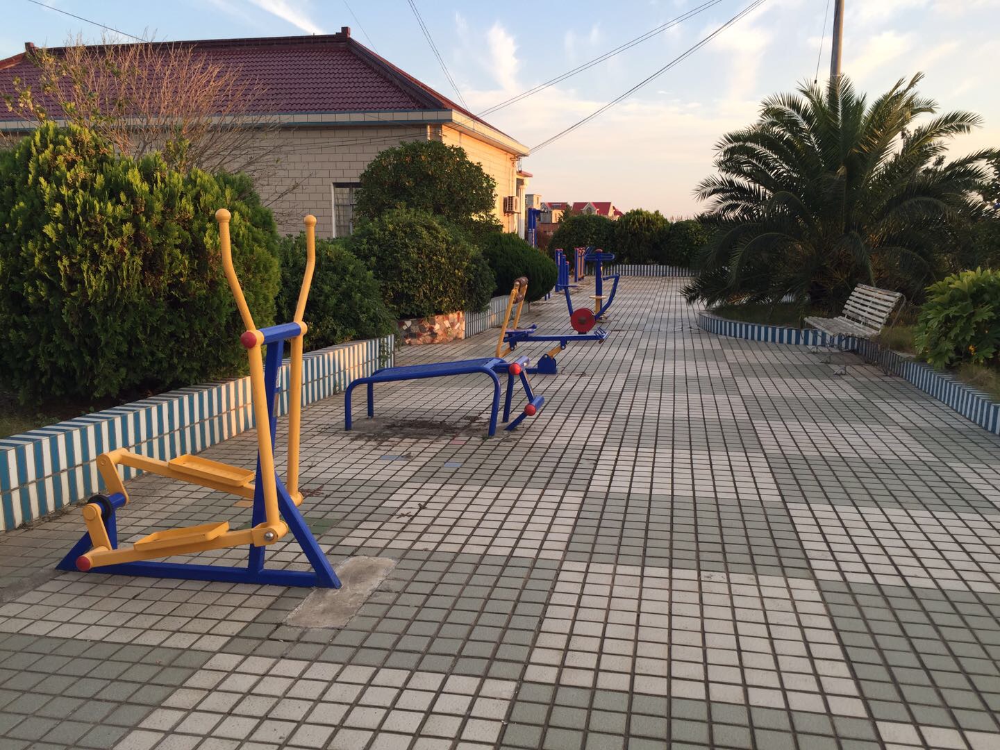 新永村六組健身點(diǎn)