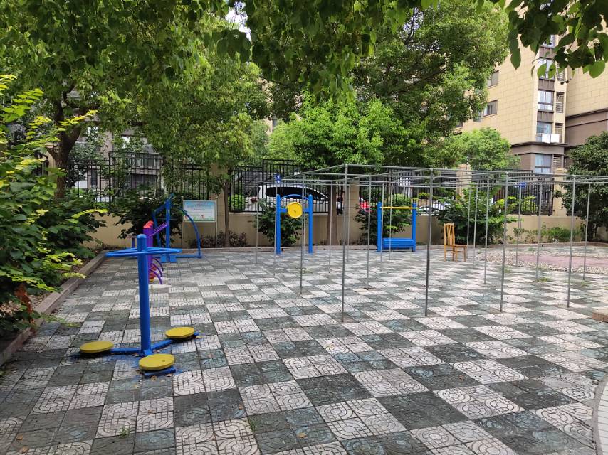 嘉邦社區(qū)環(huán)城路600弄健身點(diǎn)