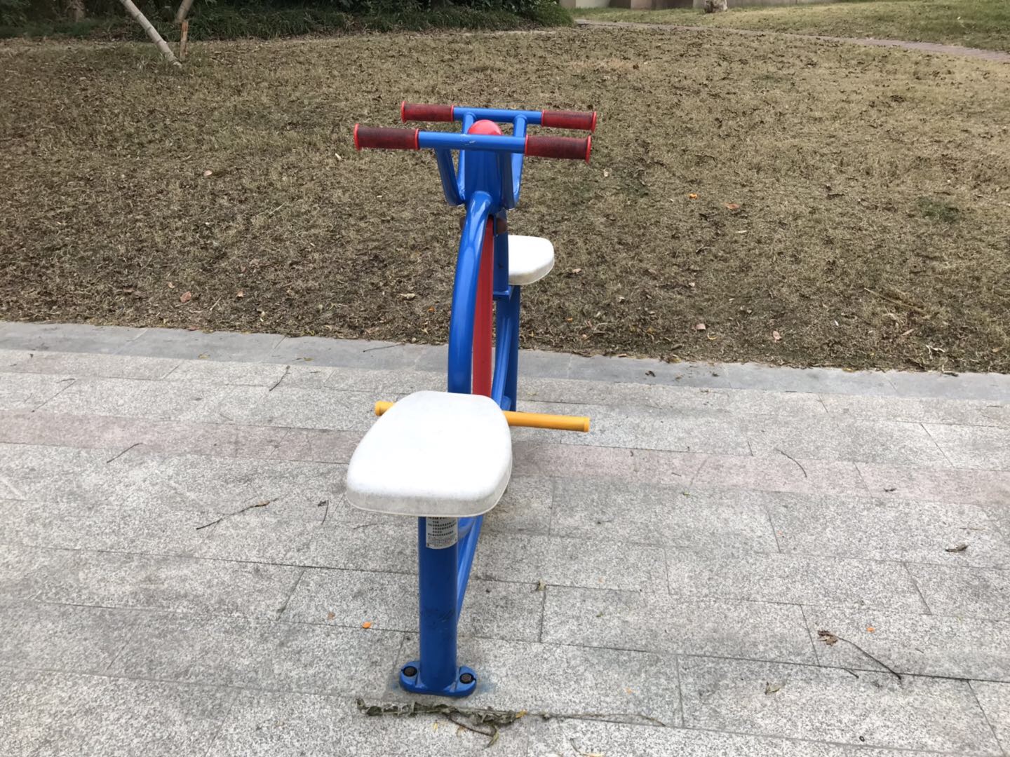 下肢康復(fù)器