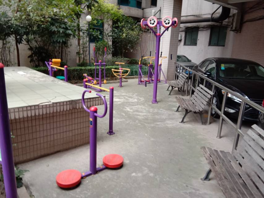 八方大廈健身點