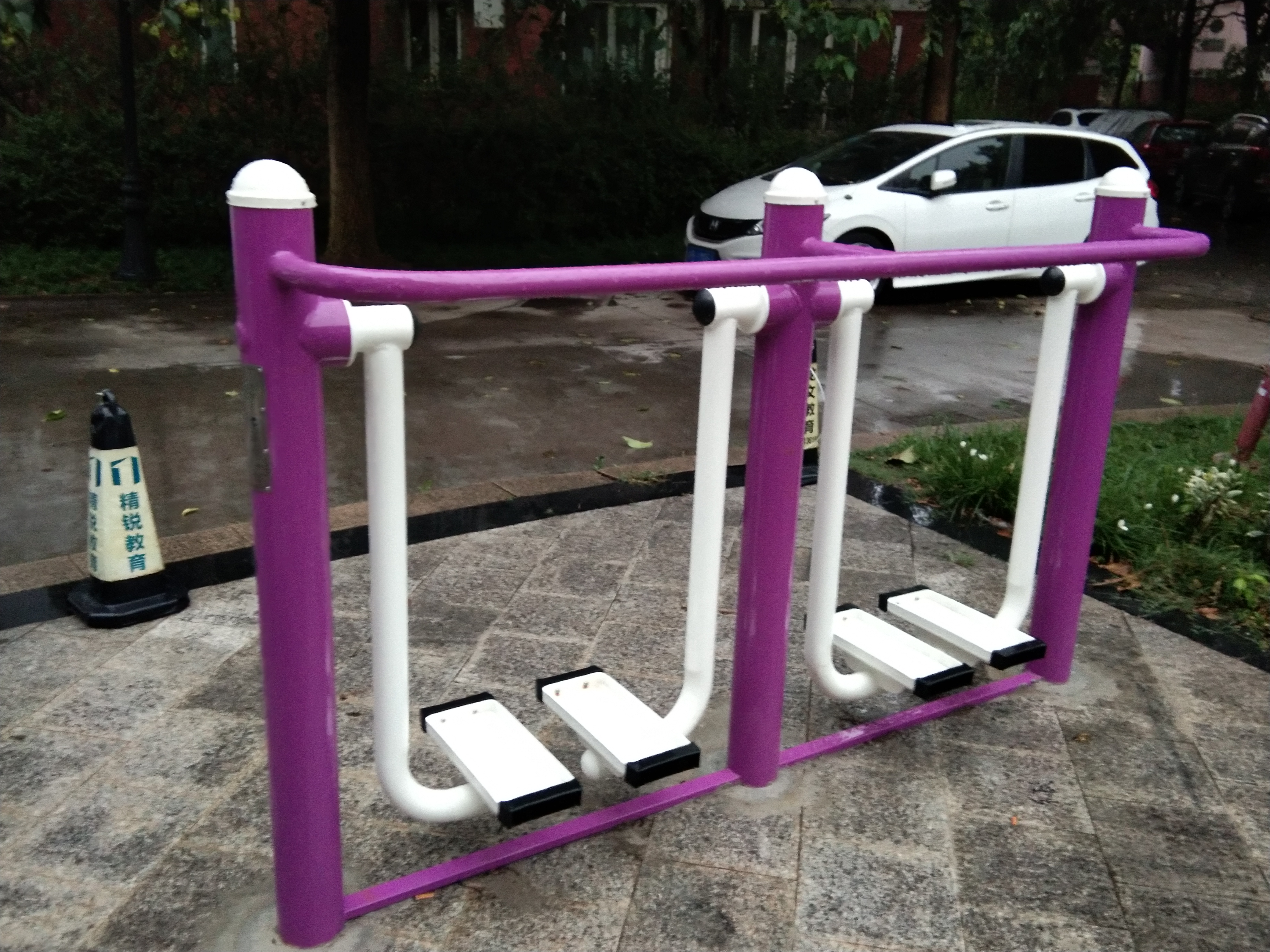 雙位漫步機(jī)