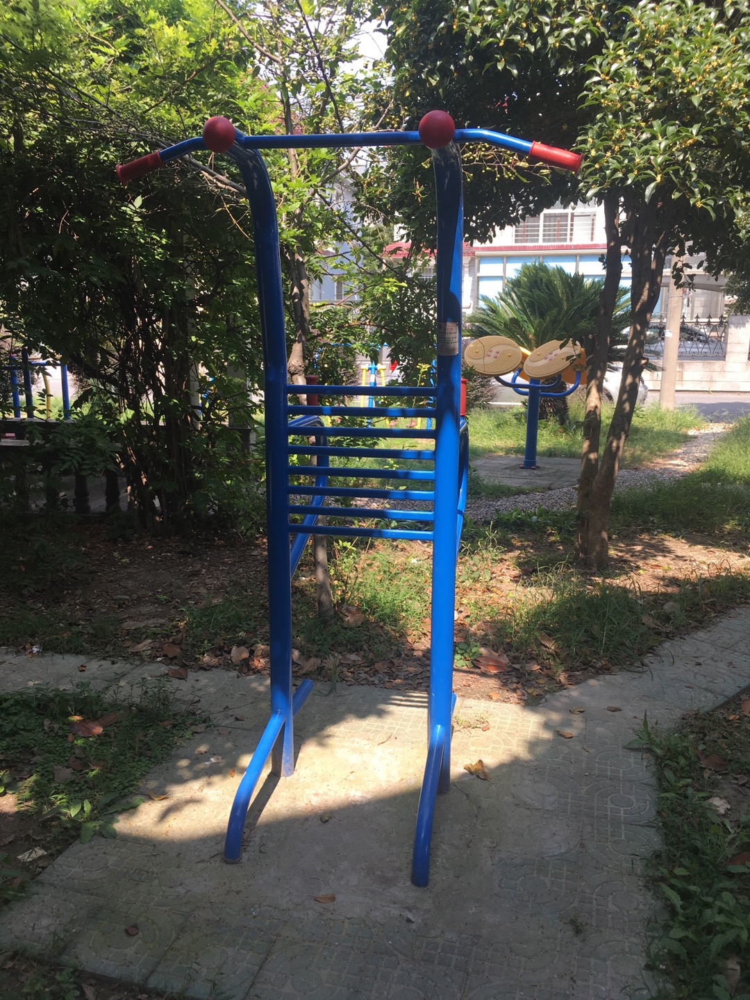 多功能訓(xùn)練器