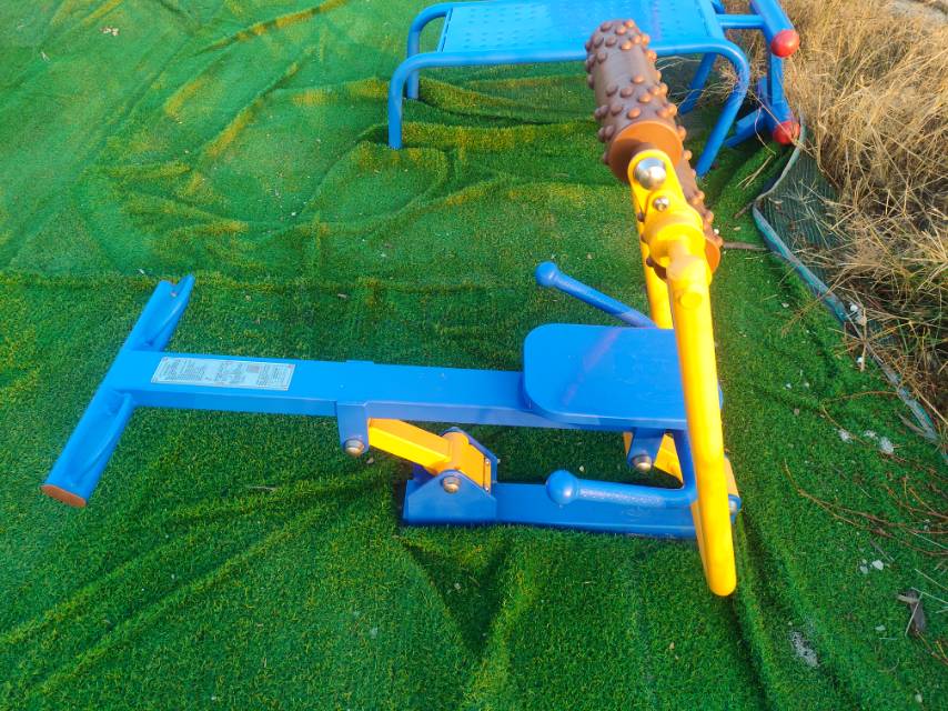 腹背屈伸訓(xùn)練器