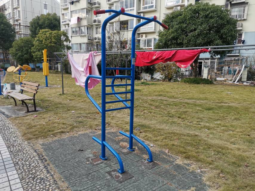 多功能訓(xùn)練器