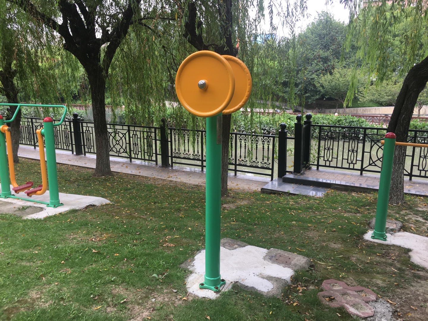 臂力訓(xùn)練器