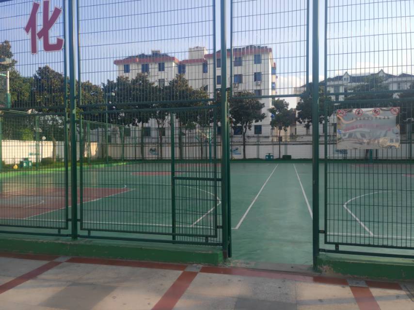 白鶴鎮(zhèn)文體中心公共運(yùn)動(dòng)場(chǎng)