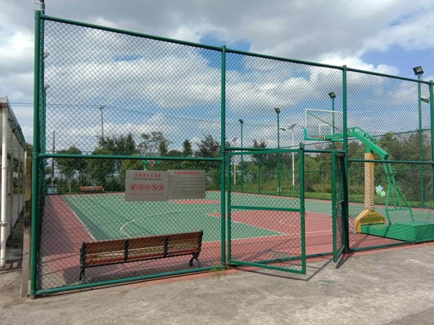 米新村市民球場(chǎng)