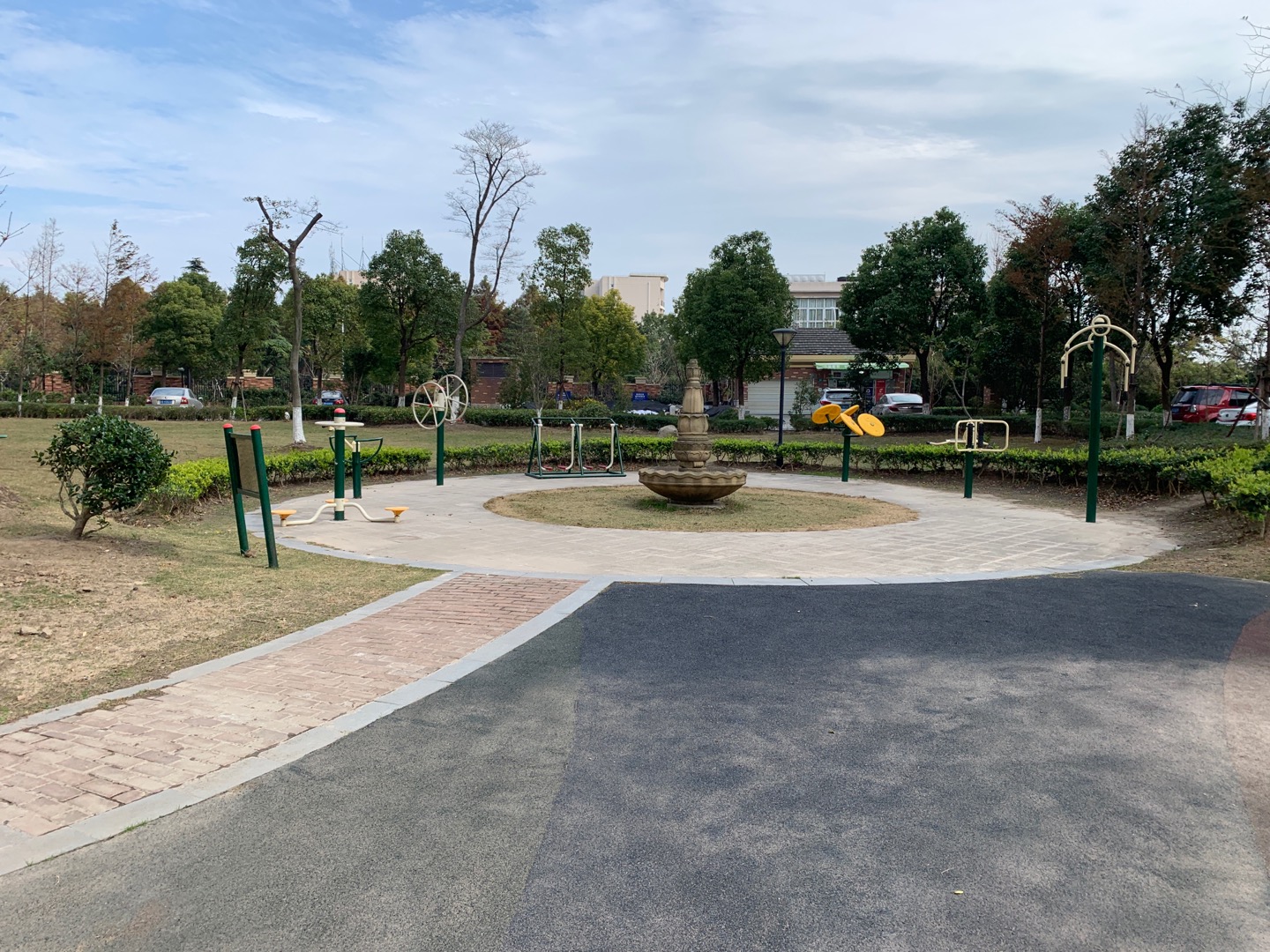 依頓公館健身點(diǎn)