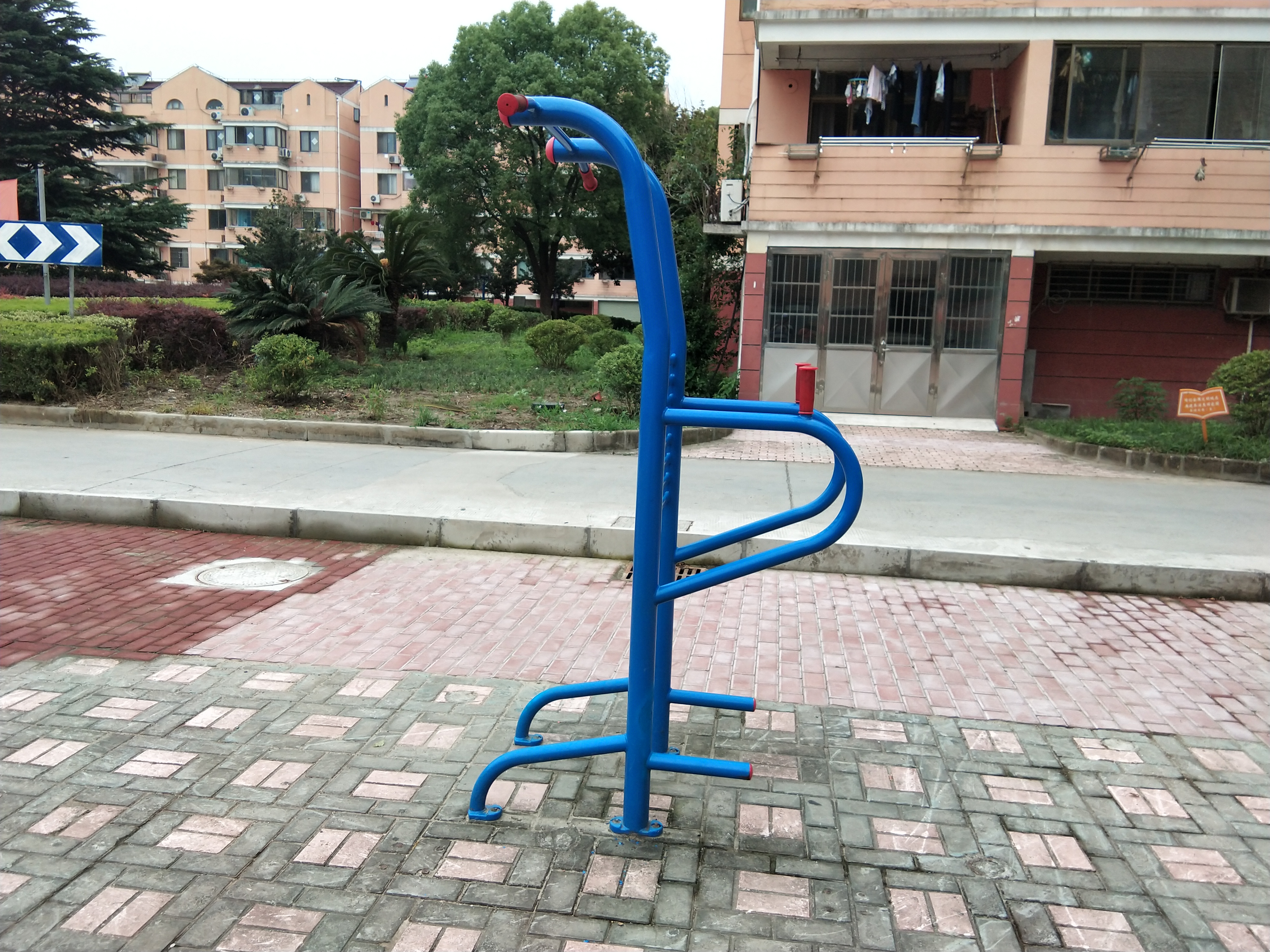 多功能訓(xùn)練器