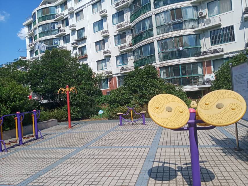 金浦苑居委會(huì)健身點(diǎn)