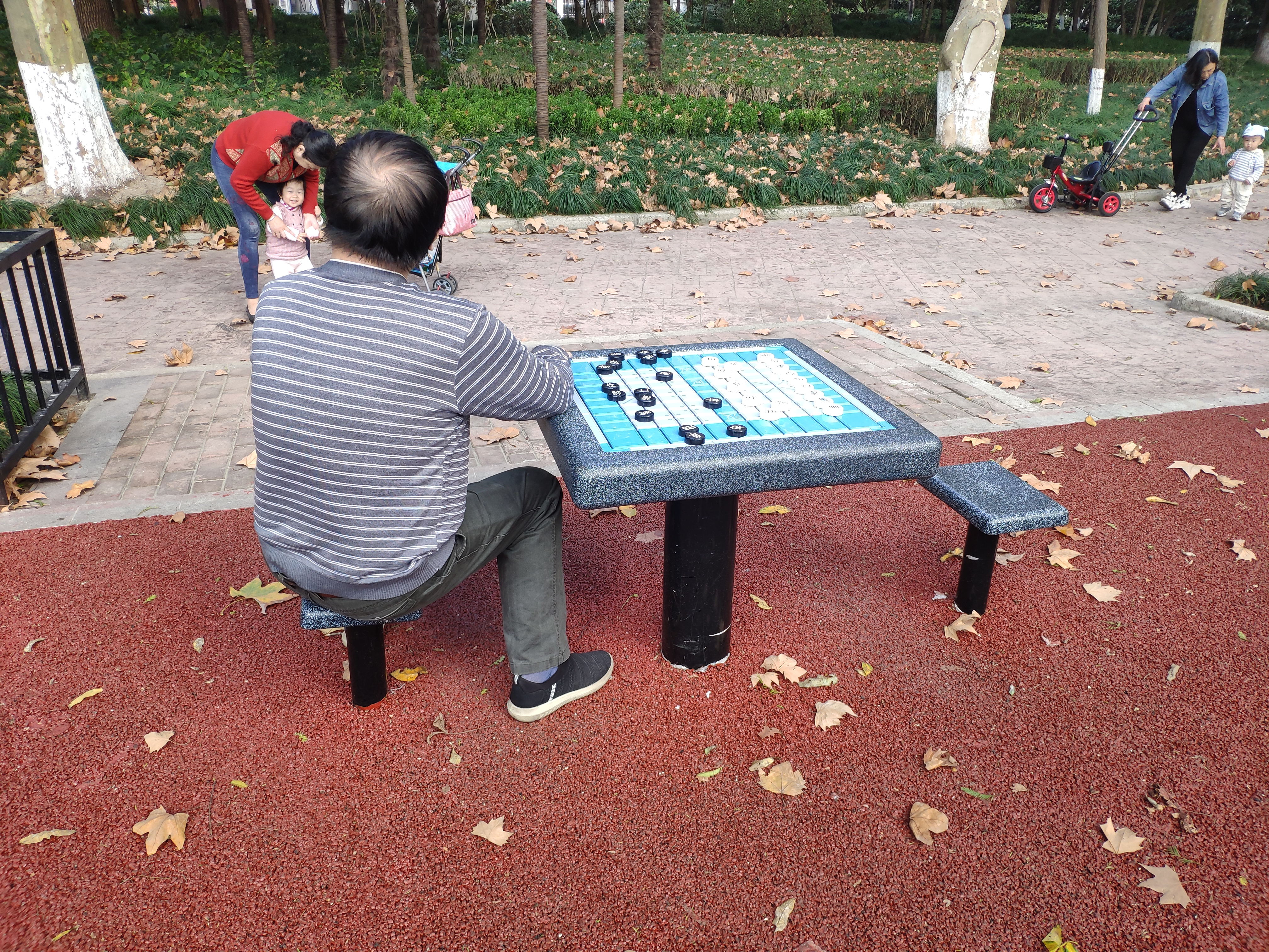 軌道式中國象棋