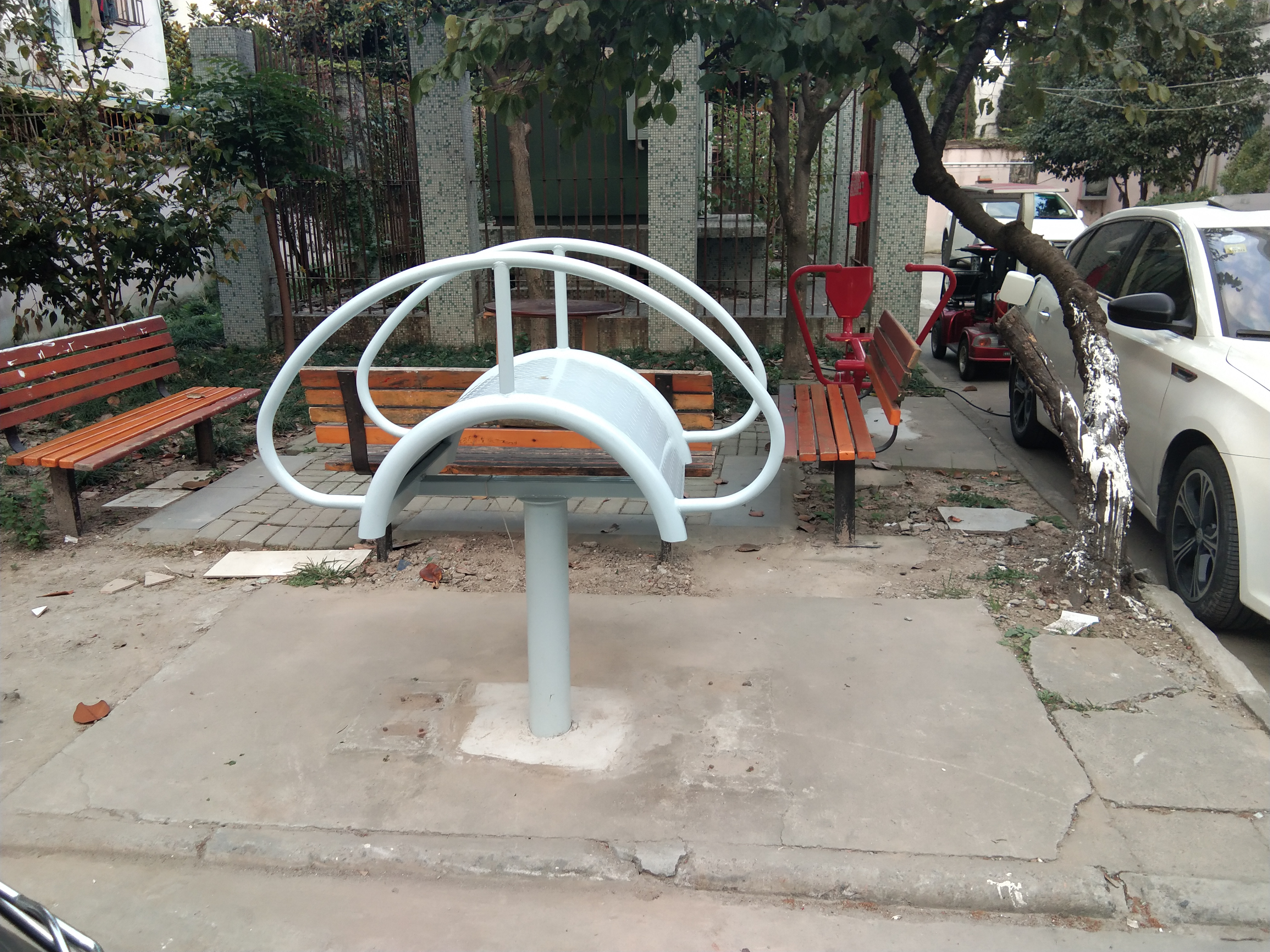 和平居委健身點