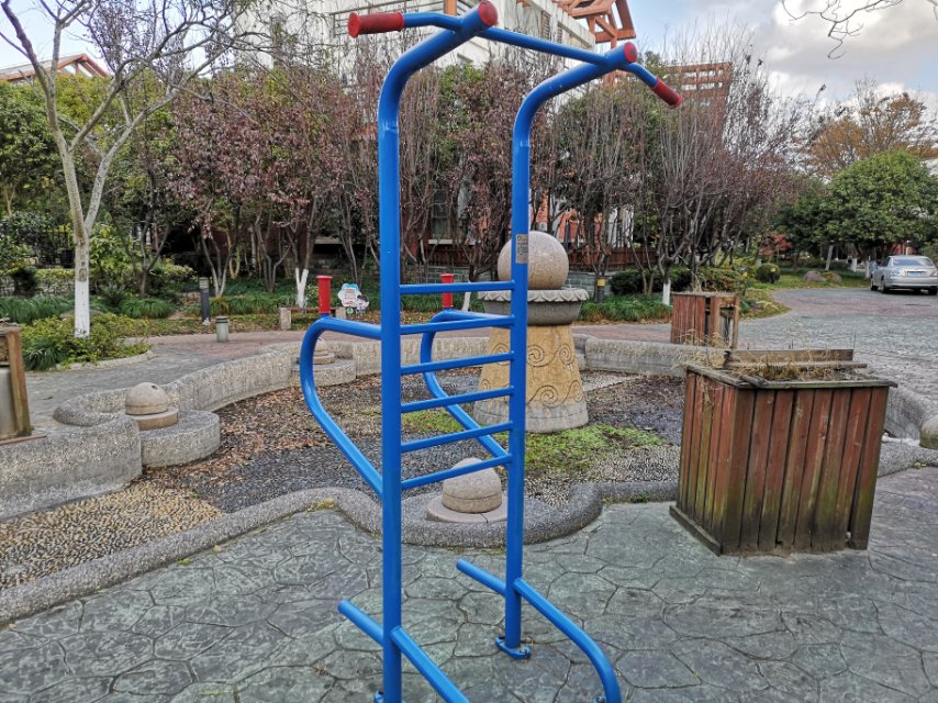 多功能訓(xùn)練器