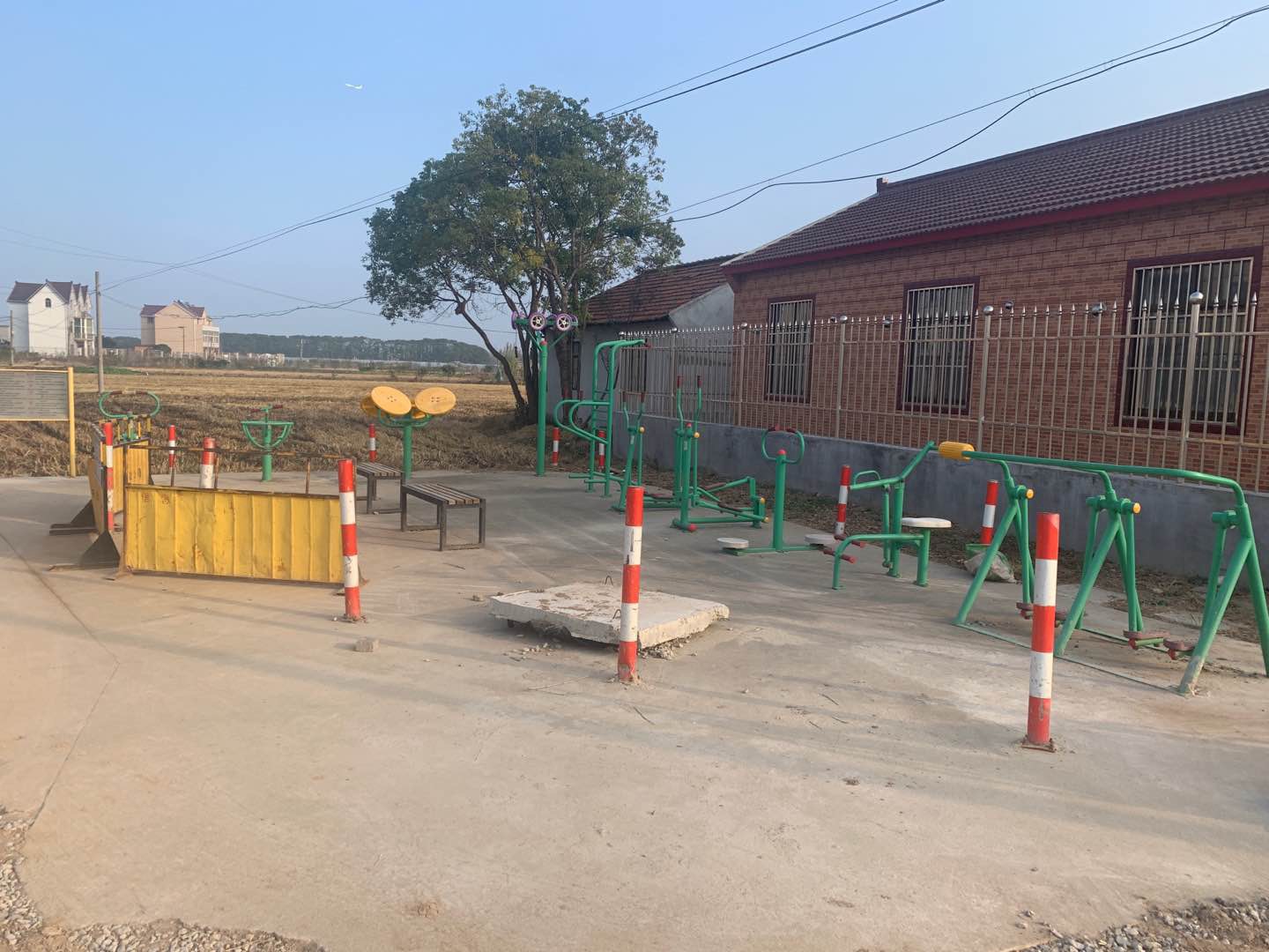 金路村路四1組健身點