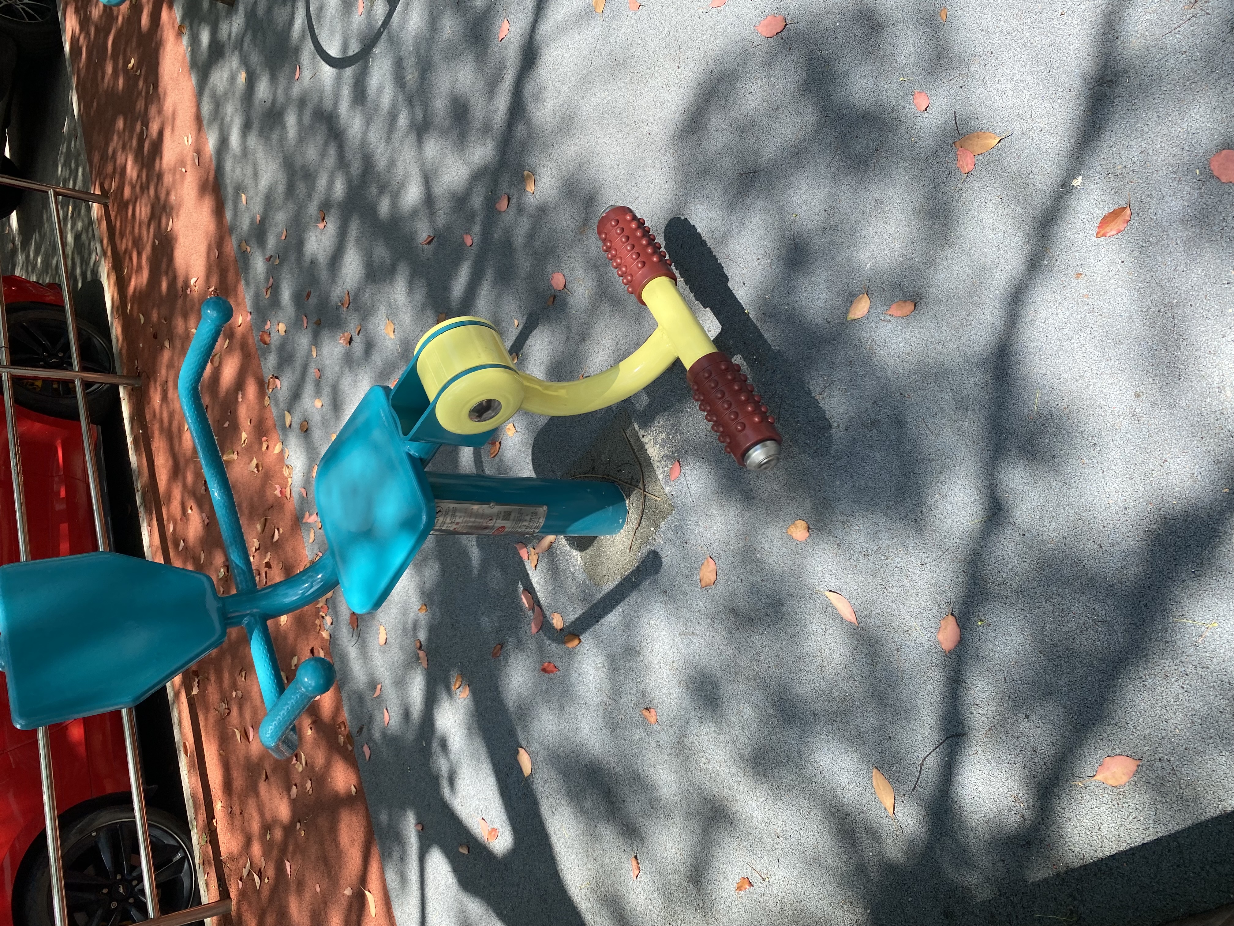 膝關(guān)節(jié)訓(xùn)練器