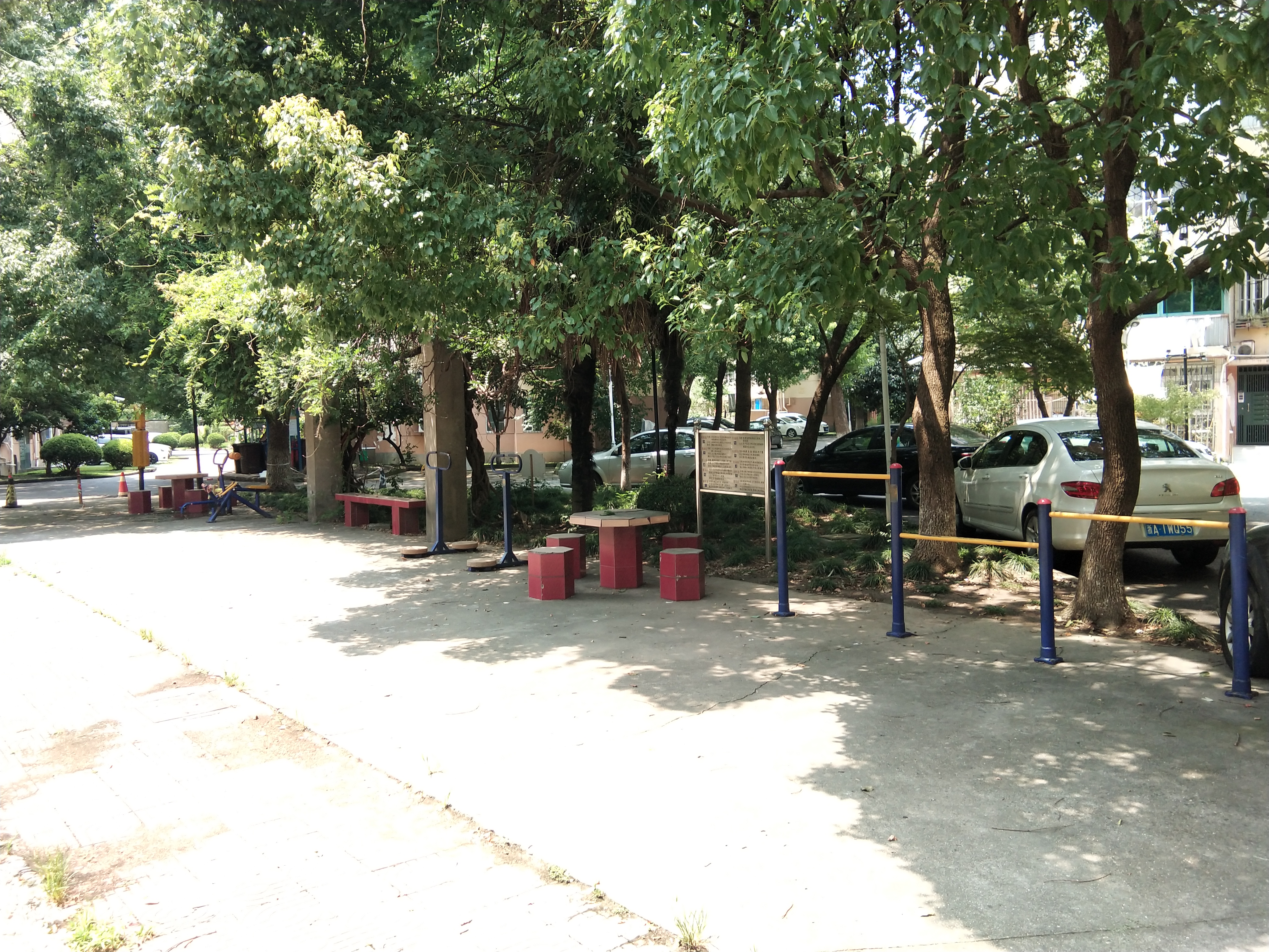 銀橋花園一期健身點(diǎn)