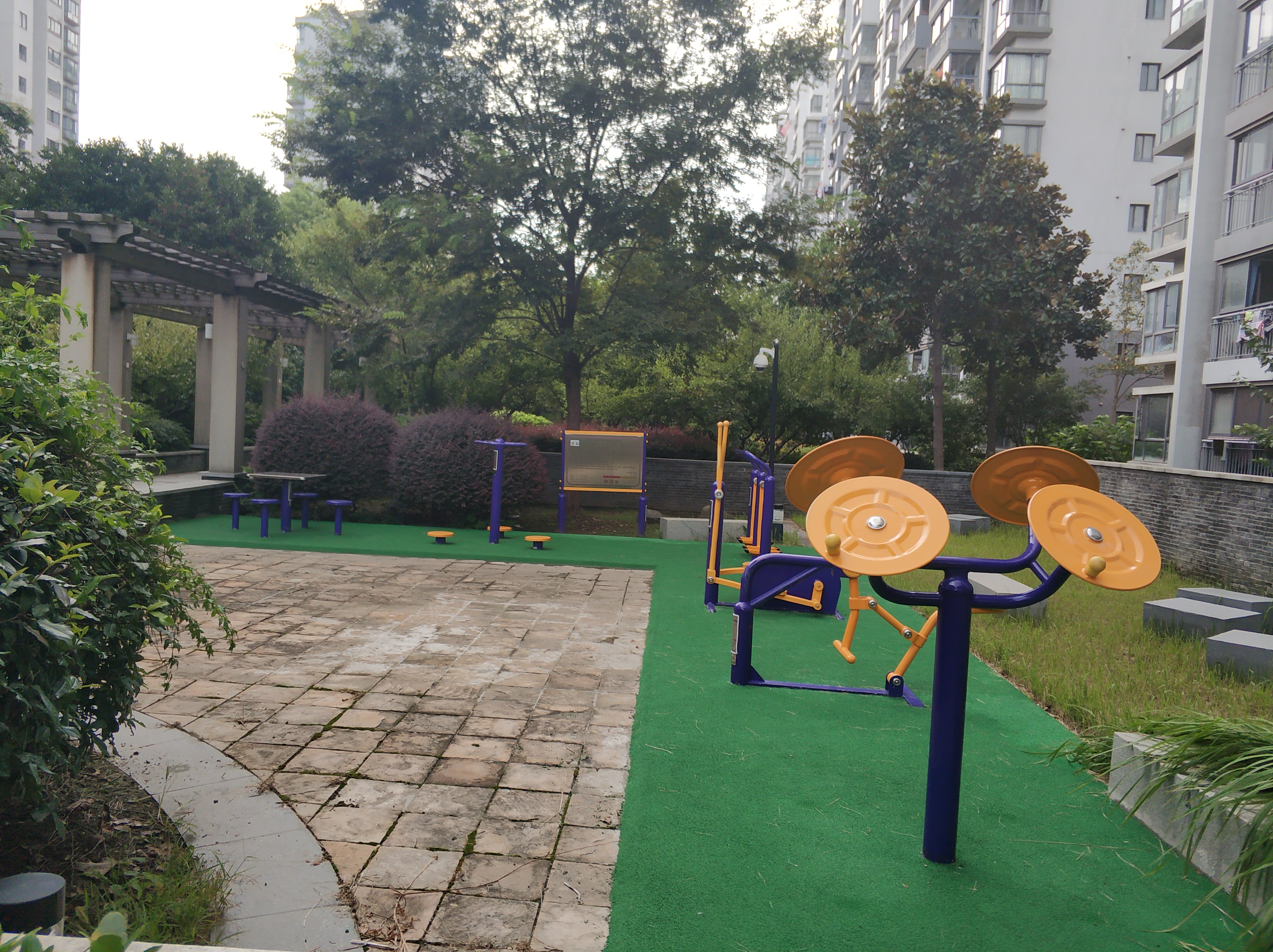 青華社區(qū)市民益智健身點(diǎn)