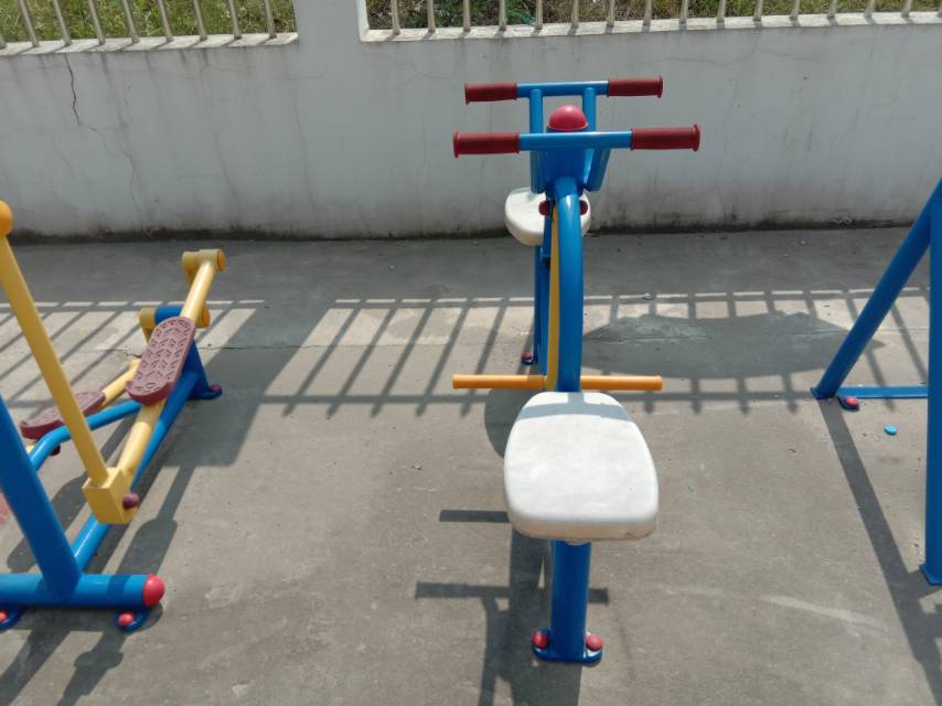 下肢康復(fù)器