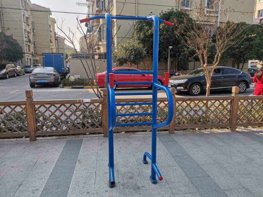 多功能訓(xùn)練器