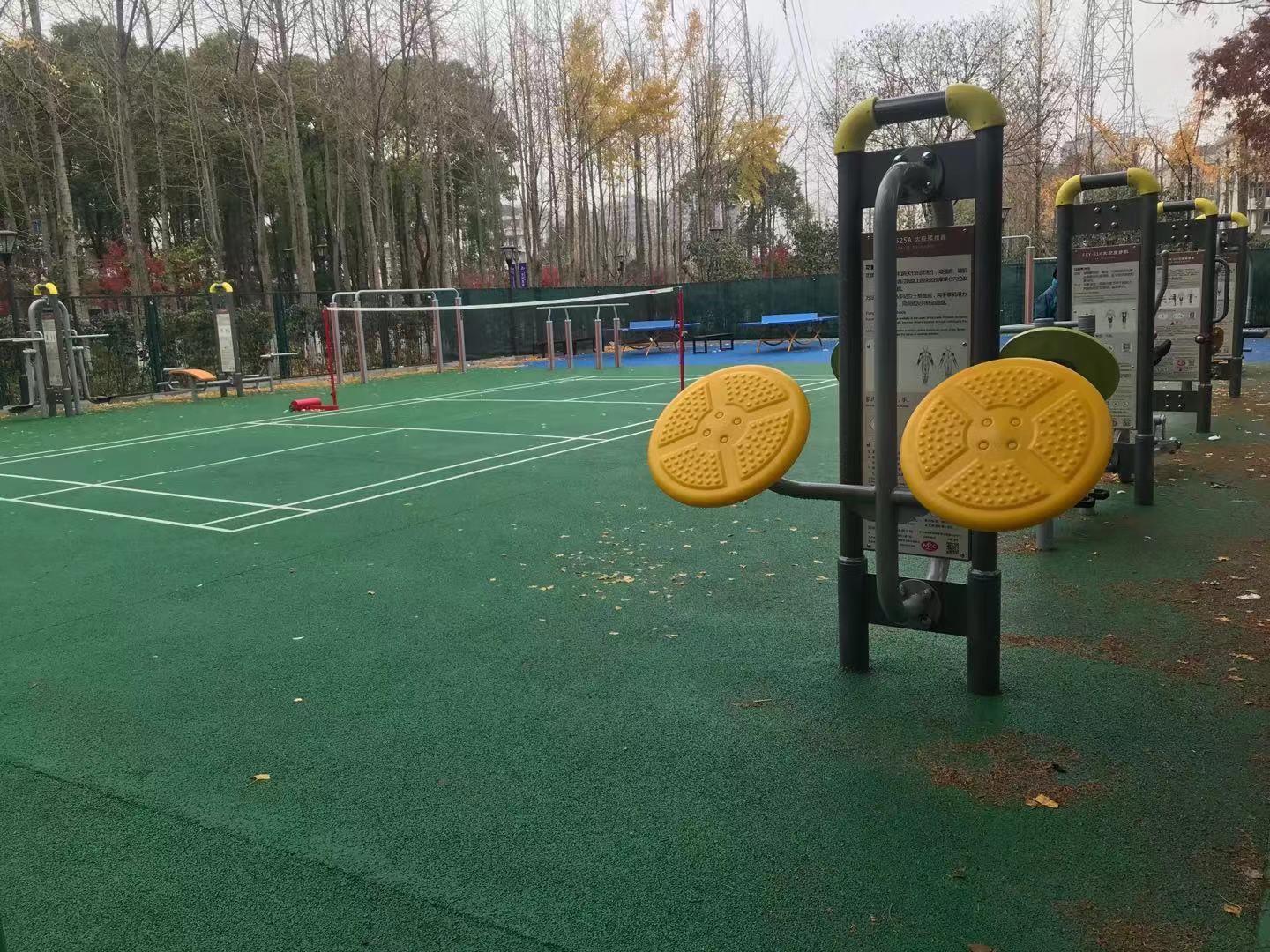 靜安區(qū)彭浦新村街道東茭涇綠地二期益智健身點
