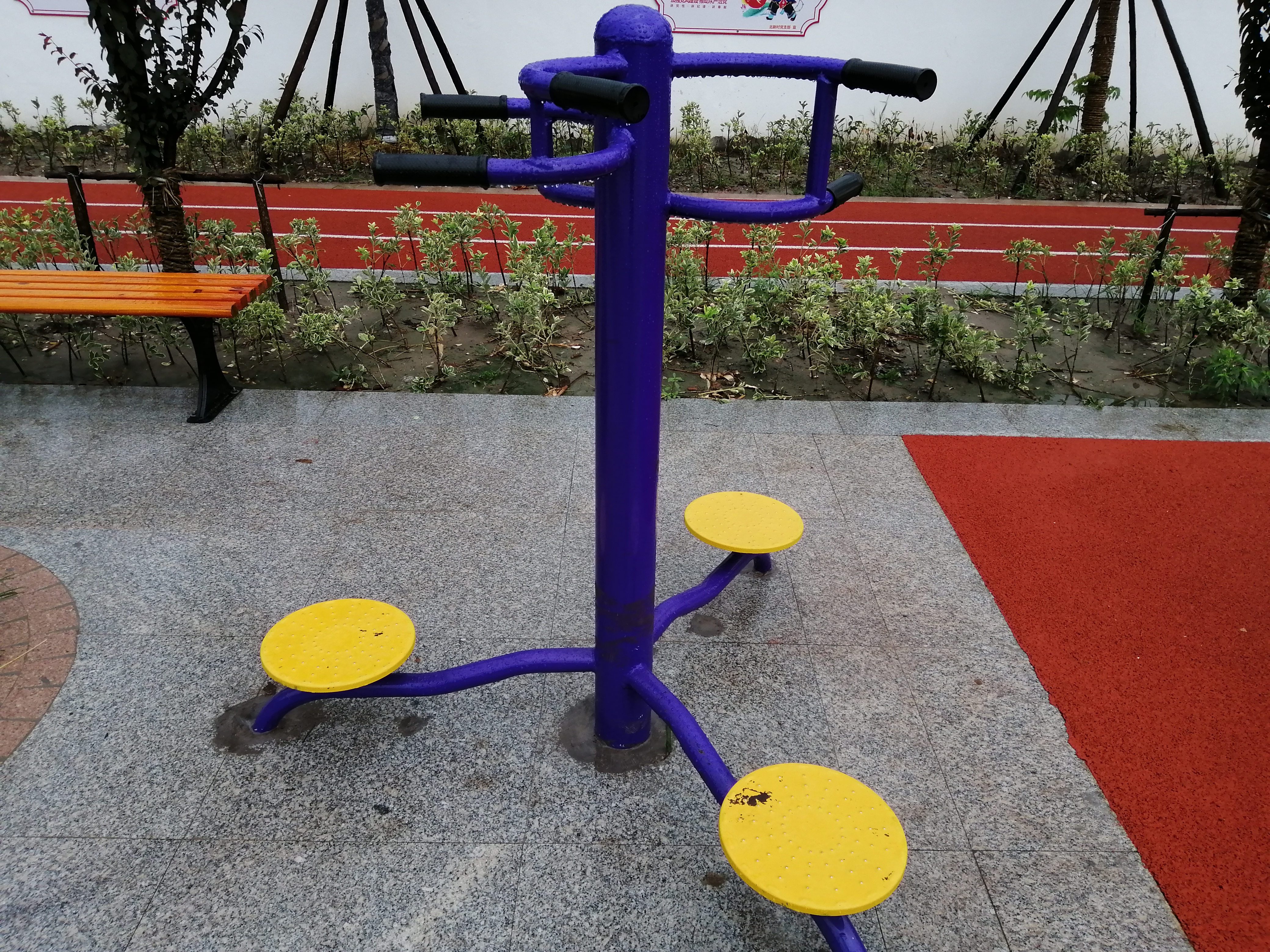 把式三位轉(zhuǎn)腰器