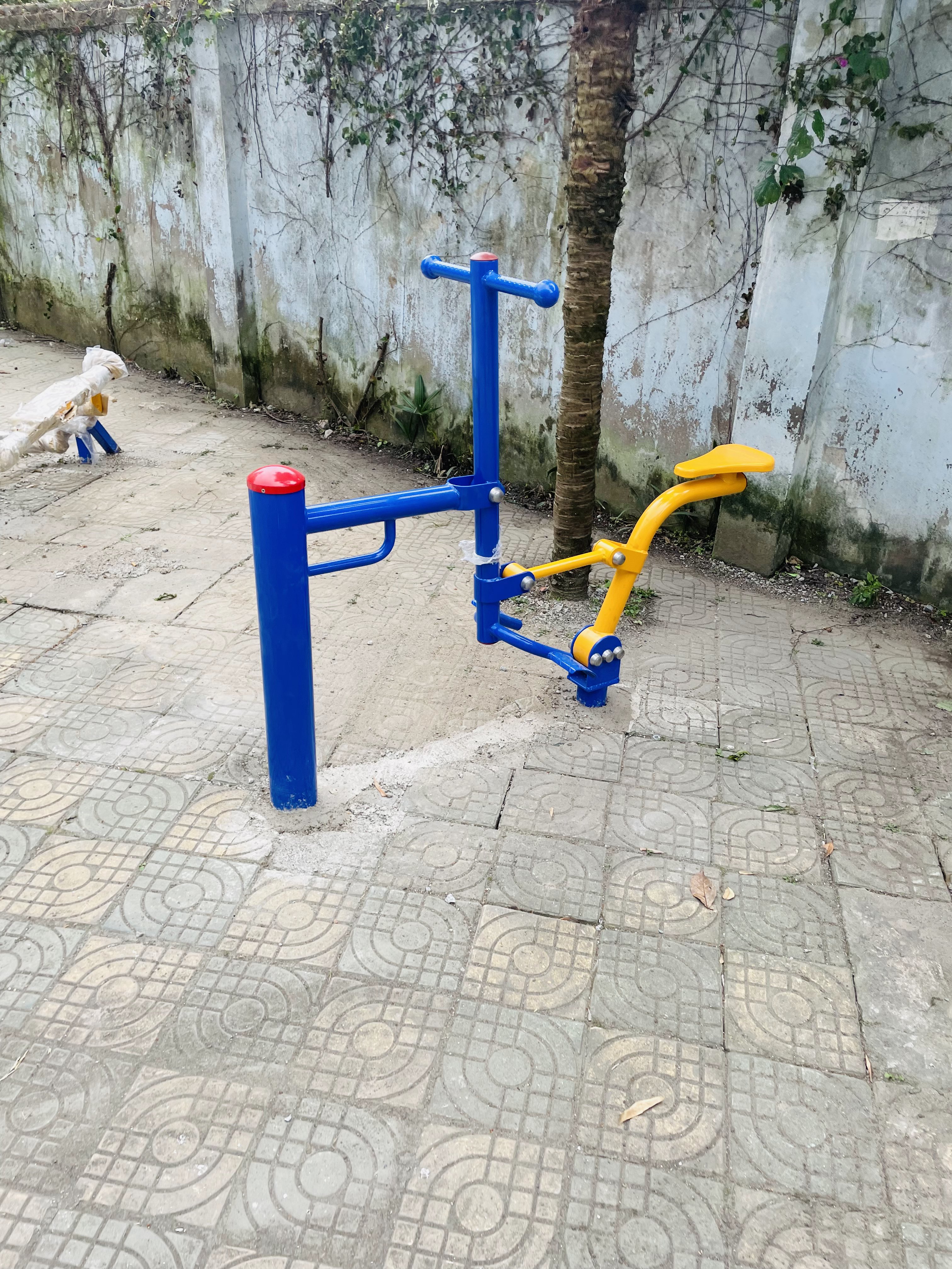 腰力訓(xùn)練器