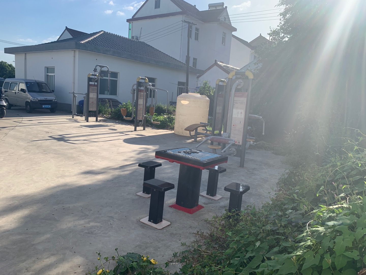 待涇村秀涇16組重建益智健身點(diǎn)