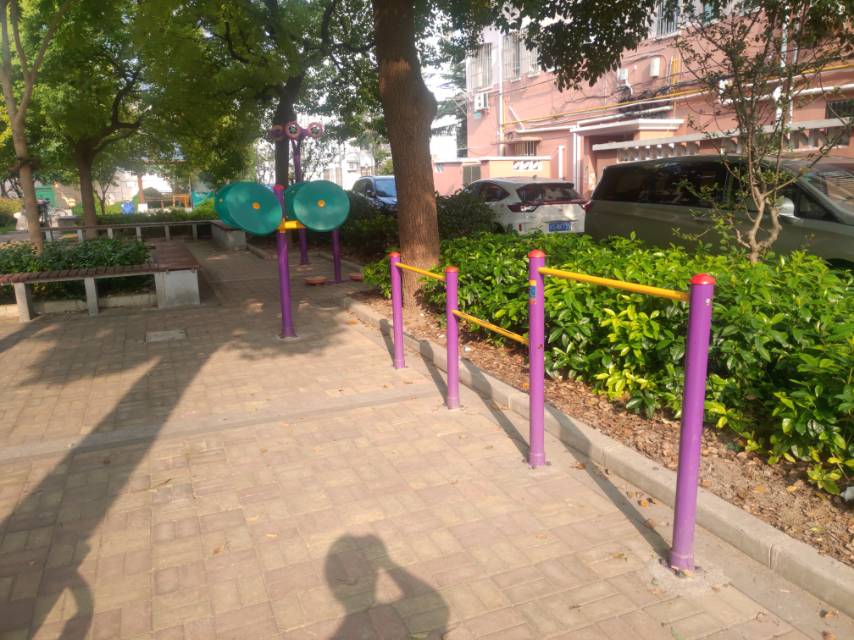 泗塘二村振興居委健身點