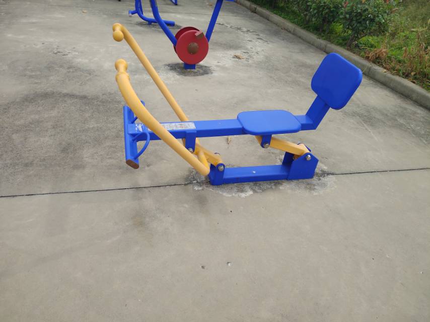 腹背屈伸訓練器