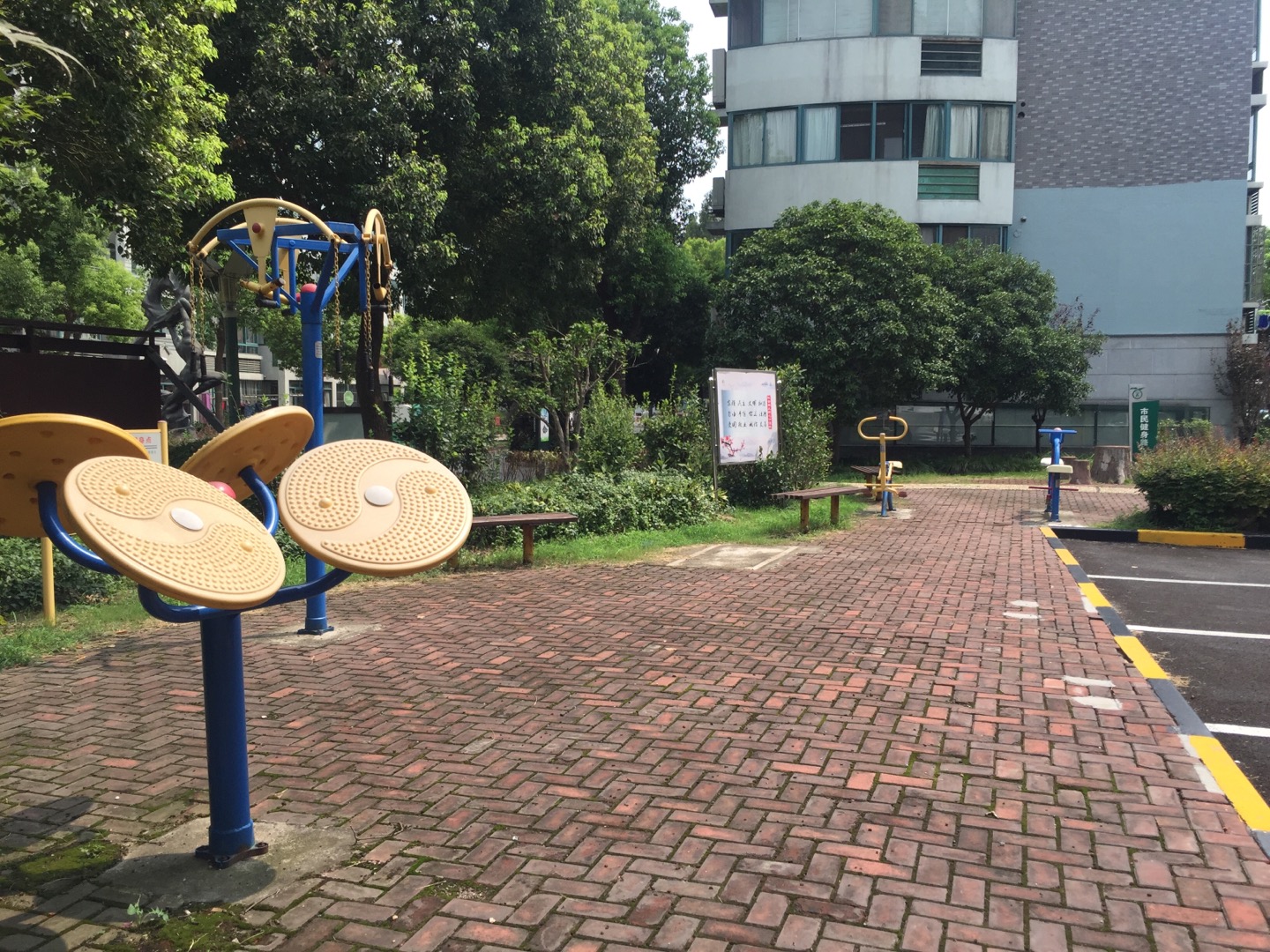 古猗園路281弄健身點(diǎn)