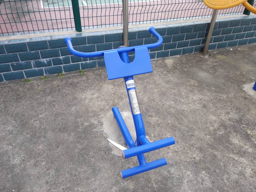 背肌訓(xùn)練器