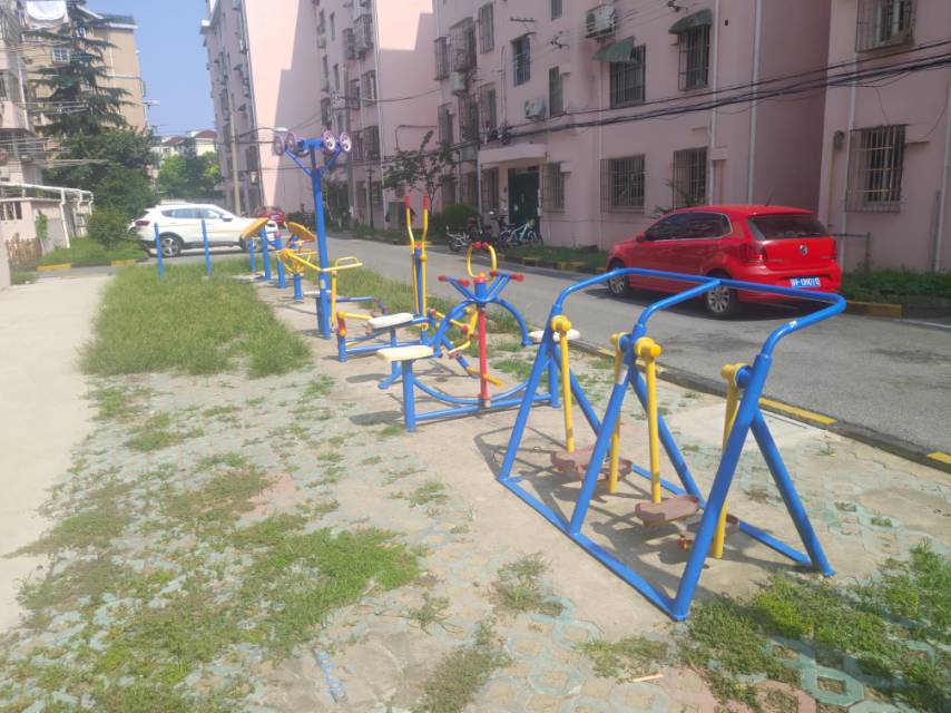 玉蘭二村社區(qū)健身點