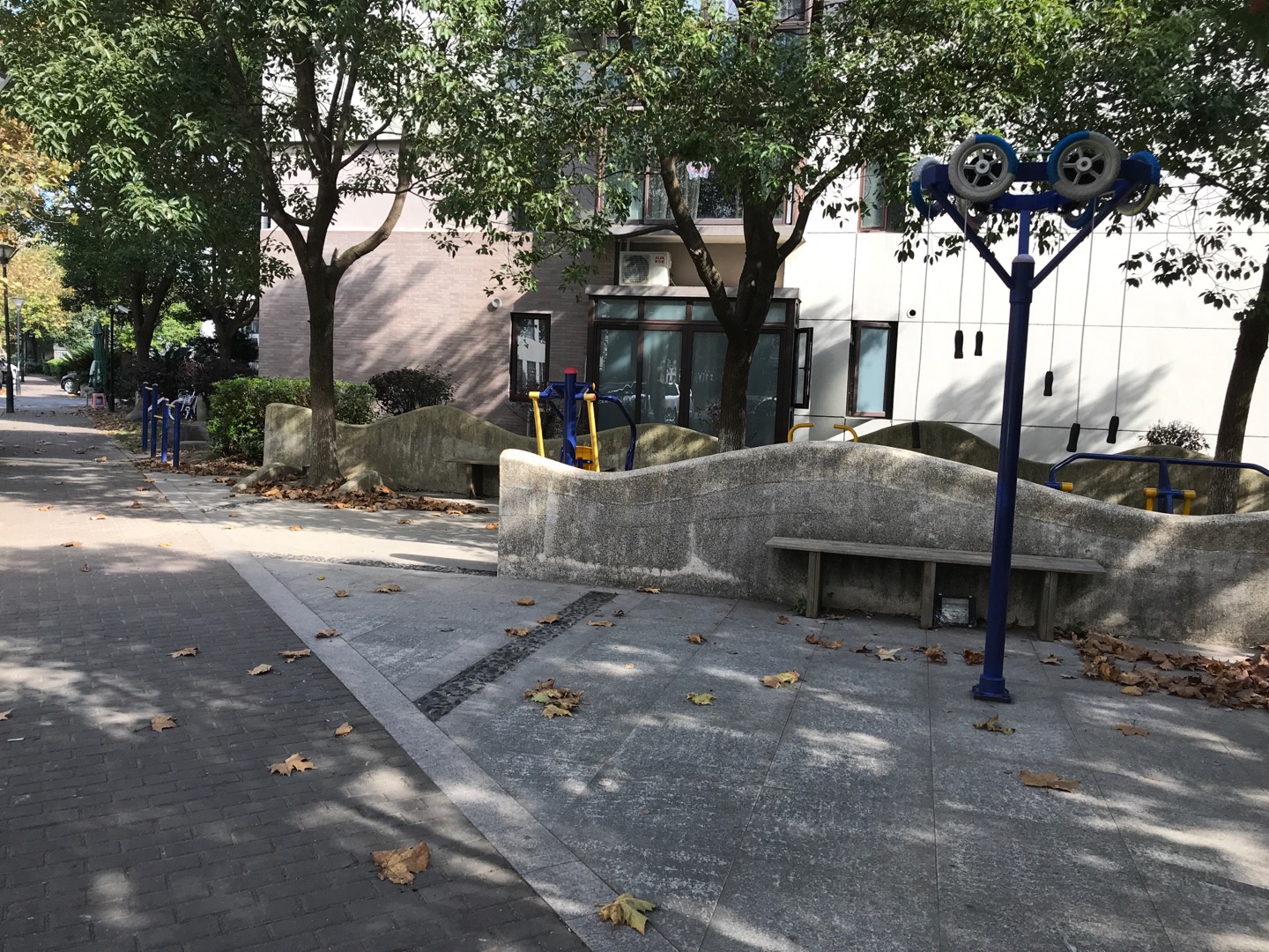 古棕路438弄86號健身苑點