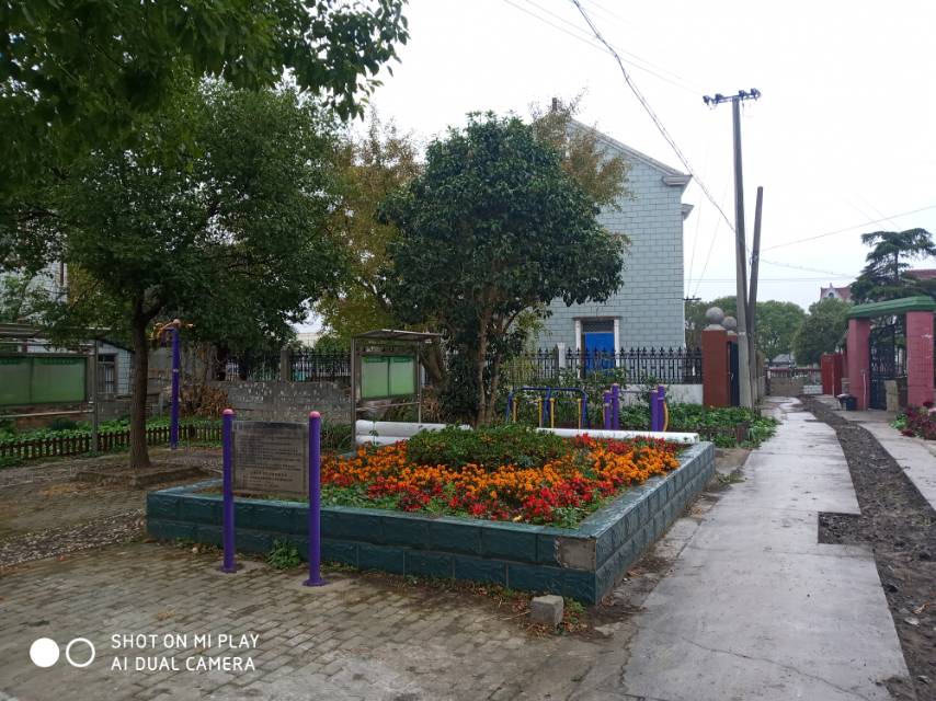 人民1組健身點(diǎn)