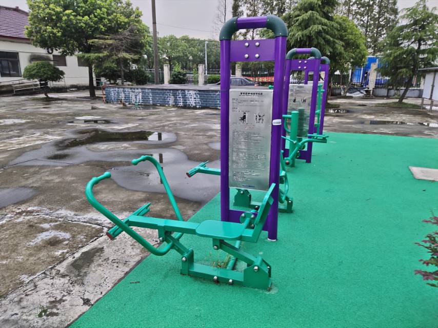 腹背屈伸/劃船訓練器