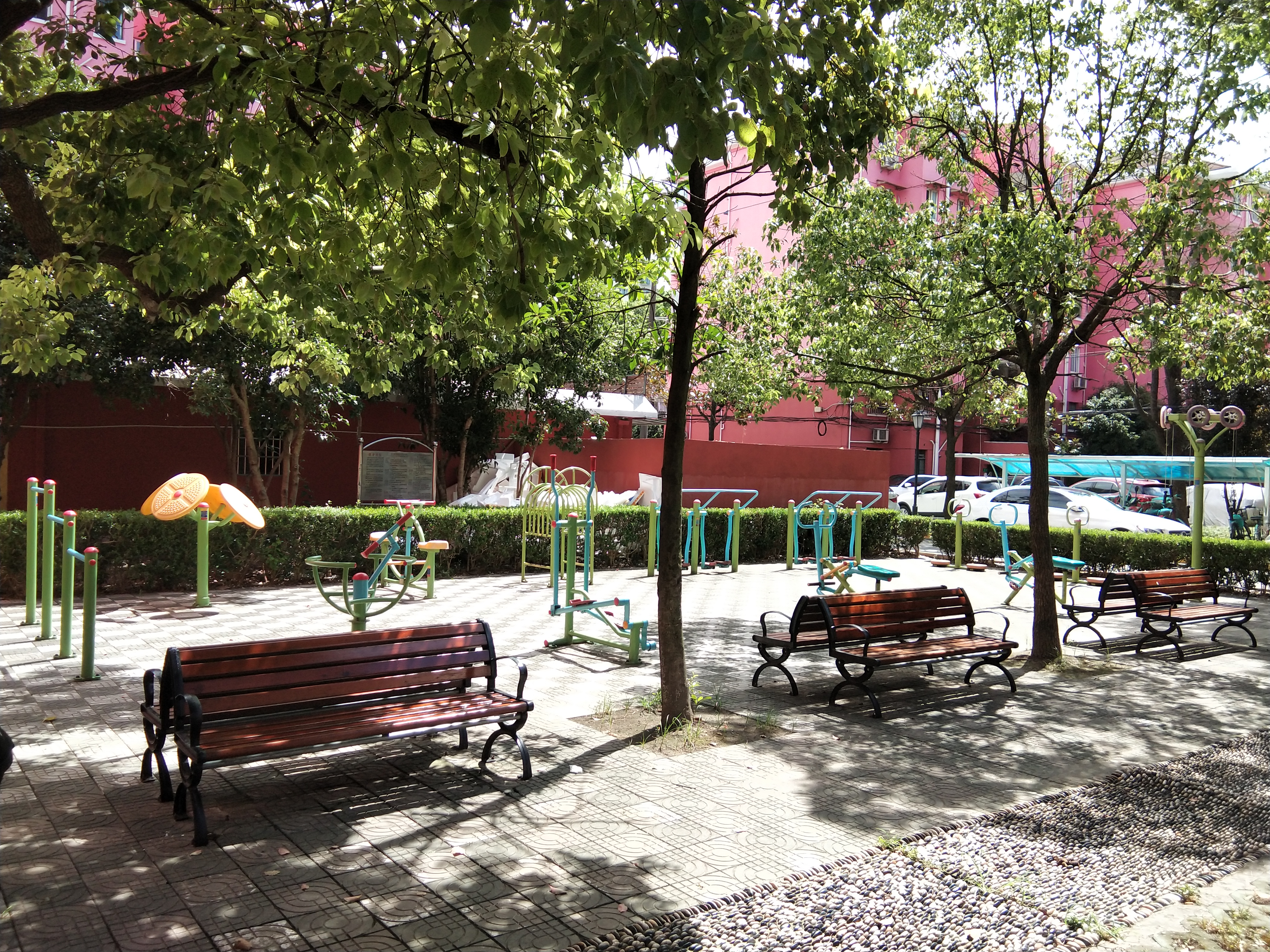 報(bào)春一村健身點(diǎn)B