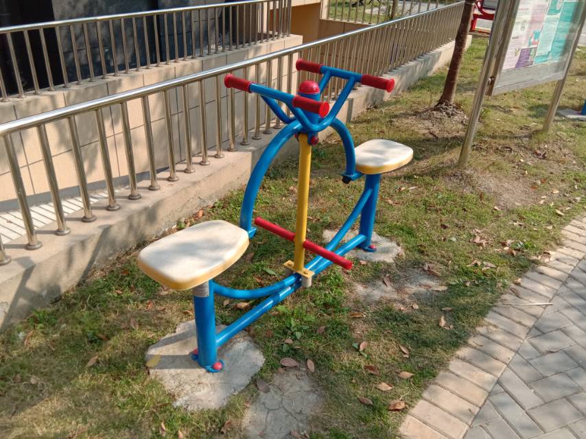 下肢康復(fù)器