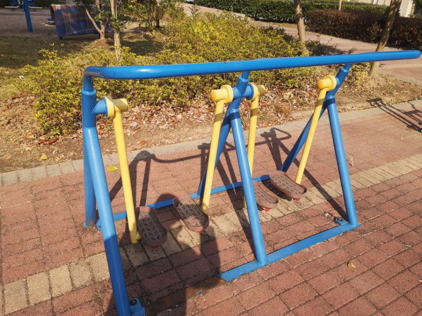 雙位太空漫步機