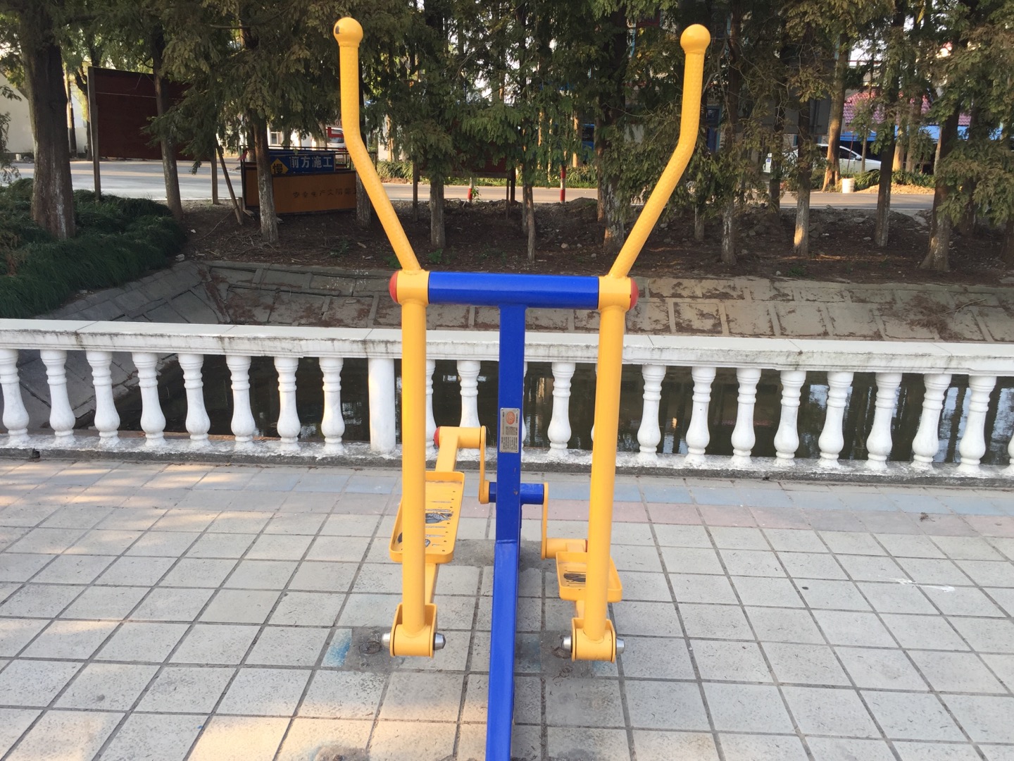 室外橢圓機(jī)