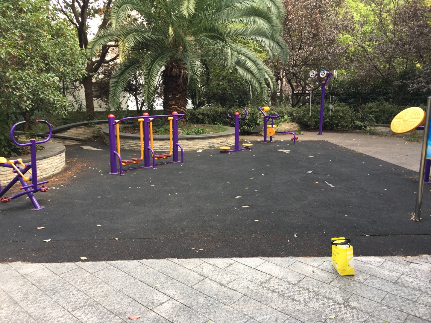 清峪社區(qū)健身苑點（1）