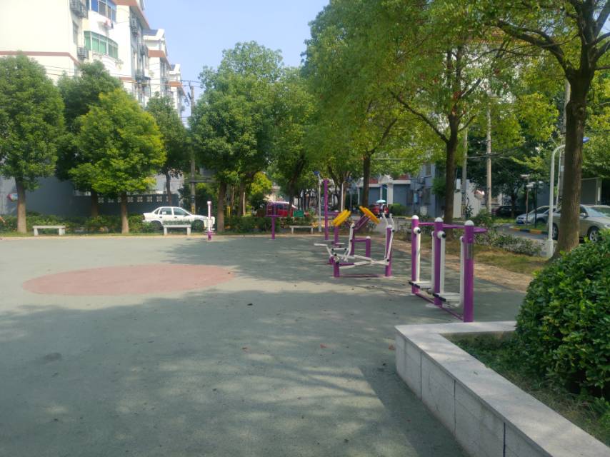 通波居委會健身點