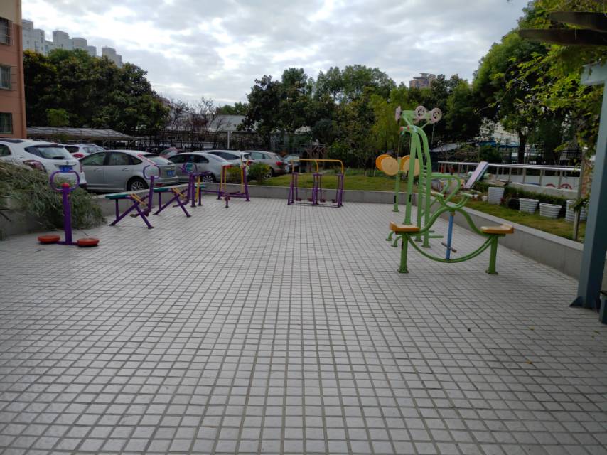 櫻花路89弄健身點(diǎn)