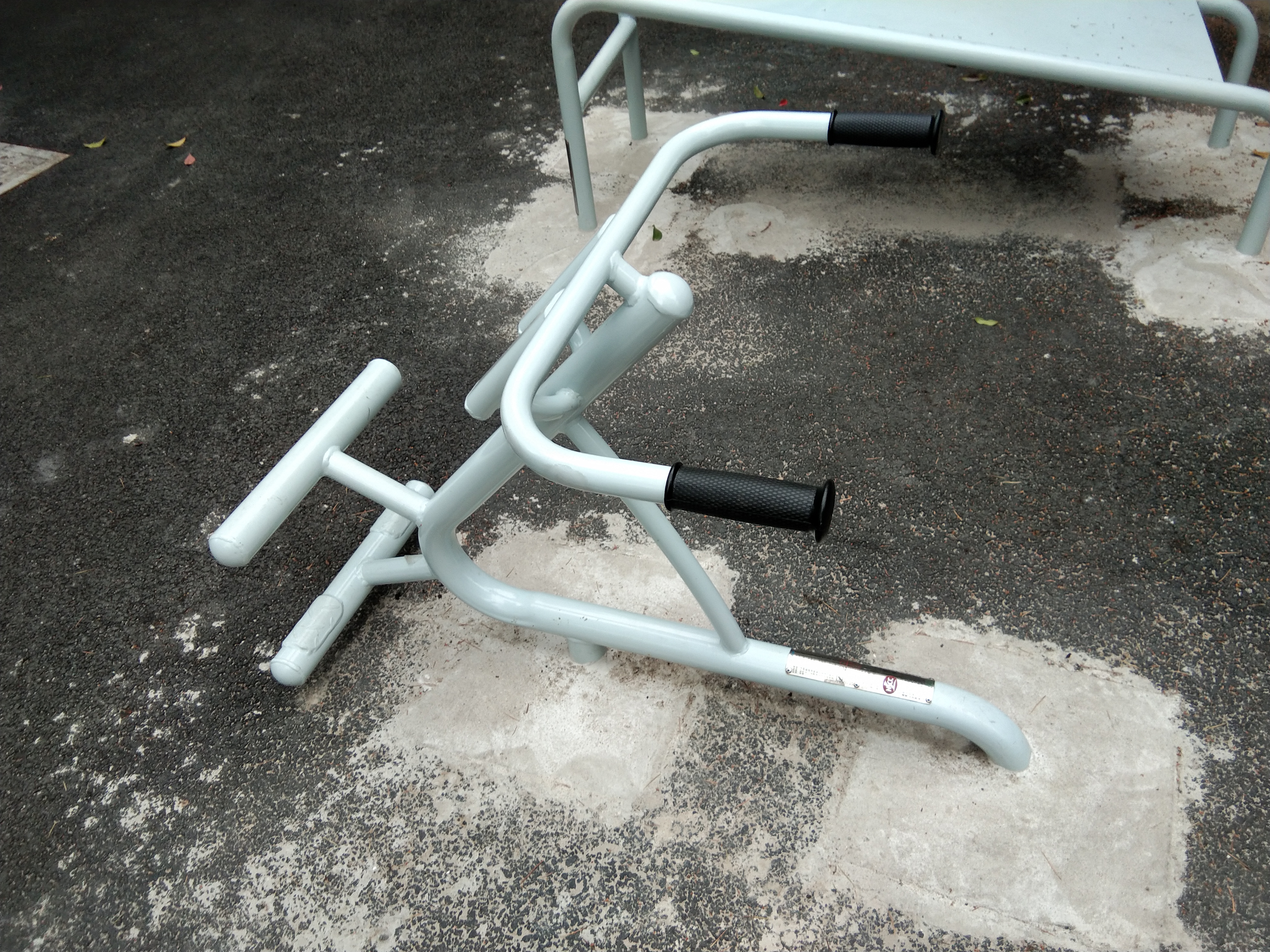 腹背訓(xùn)練器