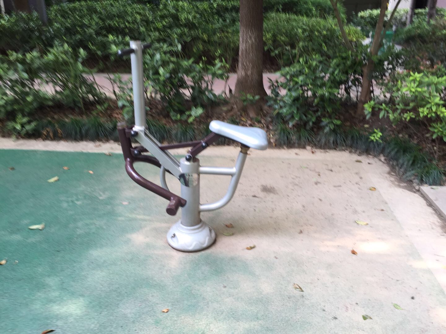 單人健騎機(jī)