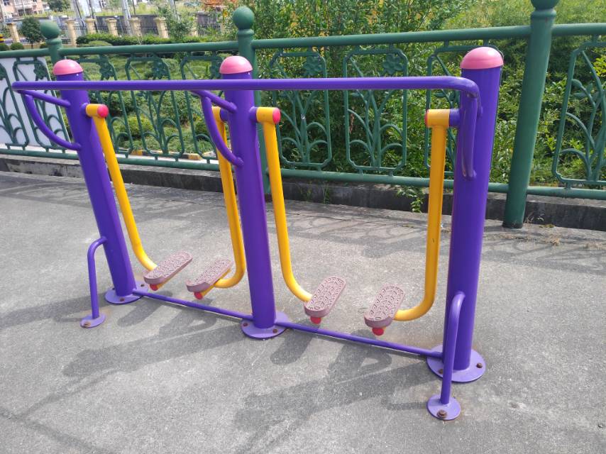 太空漫步機(jī)