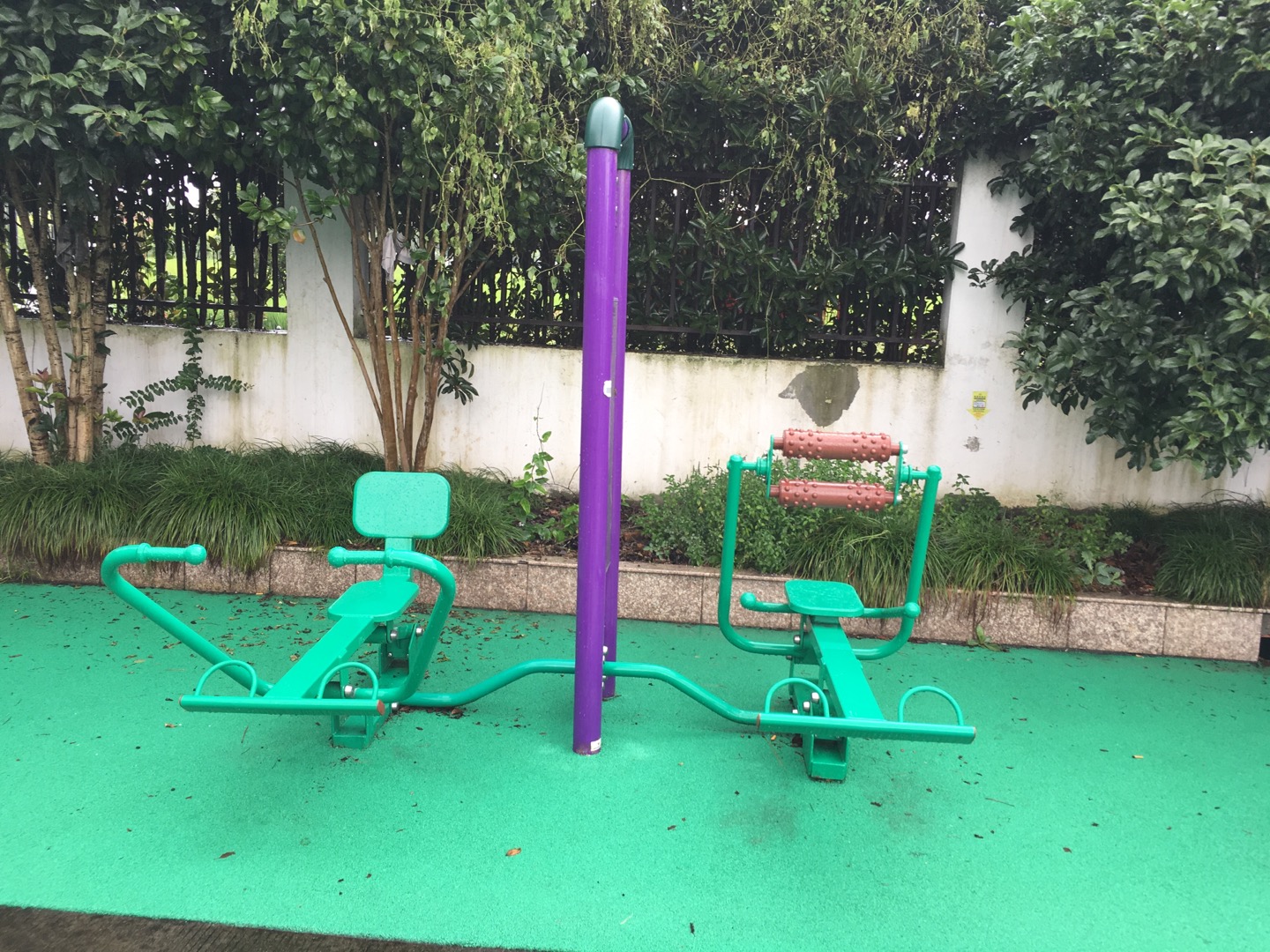 腹背屈伸/劃船訓(xùn)練器